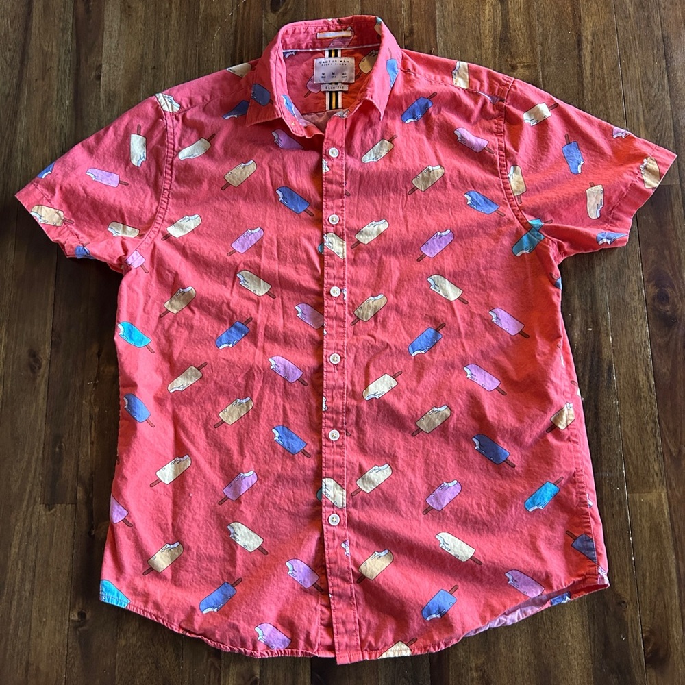 Cactus Man short sleeve shirt Slim Fit Size Medium red with popsicles